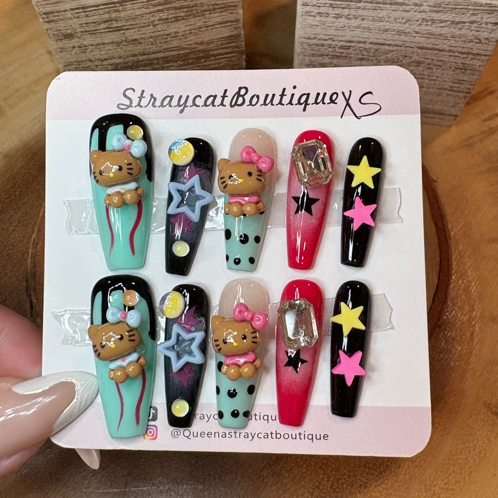 Teal Hello Kitty Press on Nails 💅🩵🖤